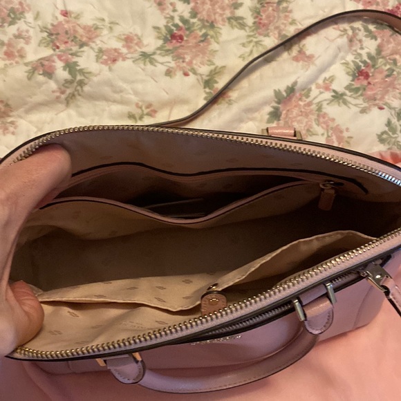 AUTHENTIC Kate Spade Medium Saffiano Leather Top Zip Satchel CROSSBODY NWT - Picture 3 of 3